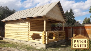 Баня с верандой под одной крышей 30 м²